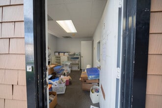 215 N San Mateo Dr, San Mateo, CA for lease Interior Photo- Image 2 of 25