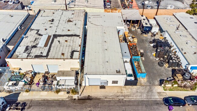 Plus de détails pour 2029 W 16th St, Long Beach, CA - Industriel à vendre
