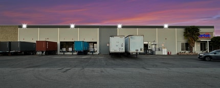 4170-4174 Bandini Blvd, Los Angeles, CA for lease Interior Photo- Image 1 of 7