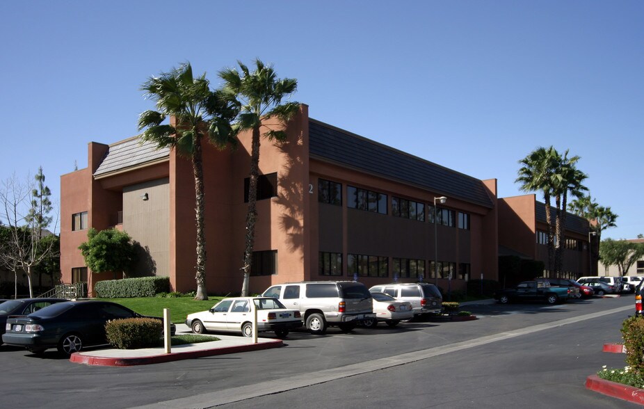 802 Magnolia Ave, Corona, CA for sale - Building Photo - Image 2 of 25