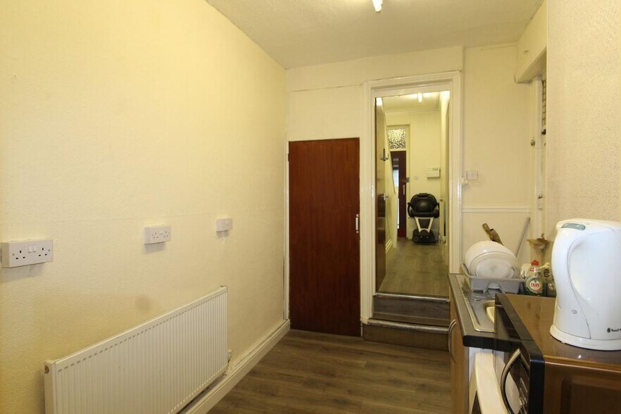 62-68 Bishopton Ln, Stockton On Tees à vendre - Photo du bâtiment - Image 3 de 18