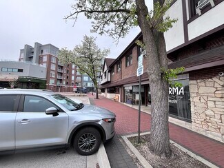 Plus de détails pour 16 W Busse Ave, Mount Prospect, IL - Commerce de détail à louer