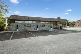 200 Osborne St Unit A & B - Commercial Real Estate