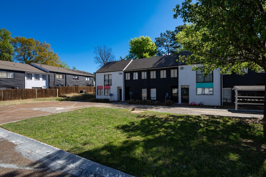2780 Raleigh-Lagrange Rd, Memphis, TN for sale - Building Photo - Image 2 of 45
