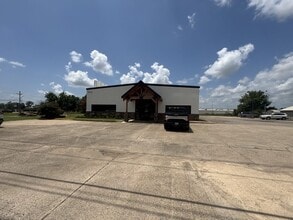 5516 S 28th St, Fort Smith, AR à louer Photo intérieure- Image 1 de 15