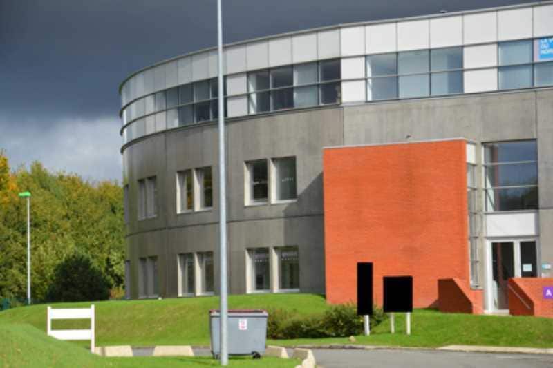 Office in Lambersart for lease - Building Photo - Image 2 of 5