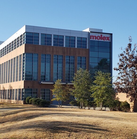 1000 Southwestern Energy Dr, Conway, AR à louer - Photo du bâtiment - Image 2 de 10