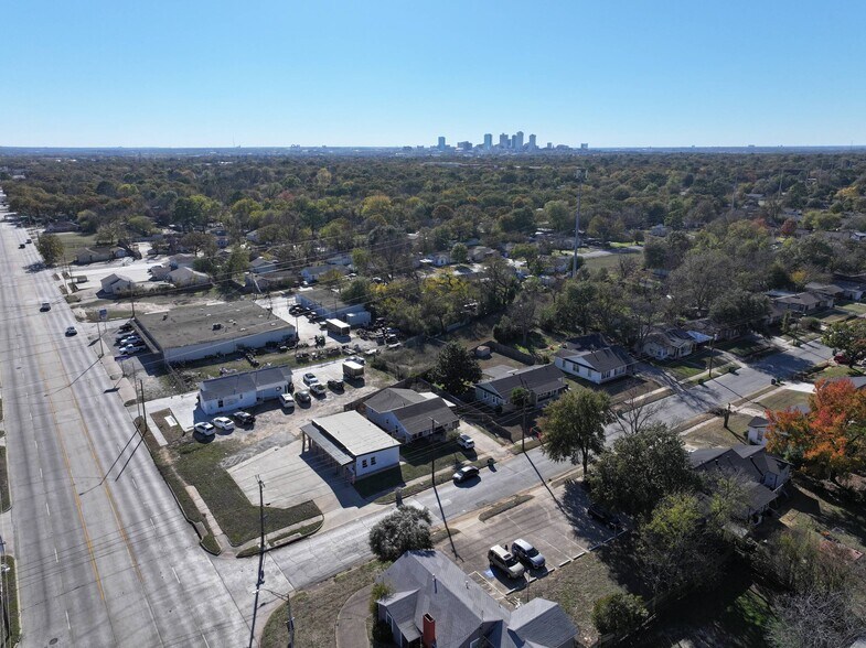 3900 Mercury St, Haltom City, TX à vendre - Photo du bâtiment - Image 3 de 16