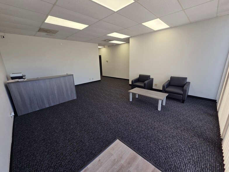 1628-1652 N Corrington Ave, Kansas City, MO à louer - Photo du bâtiment - Image 3 de 7