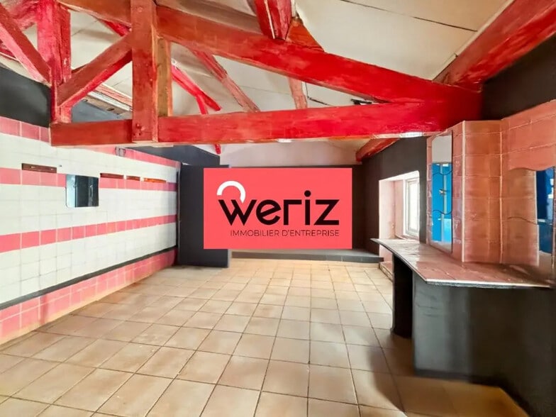 Flex in Marseille for lease - Building Photo - Image 3 of 6