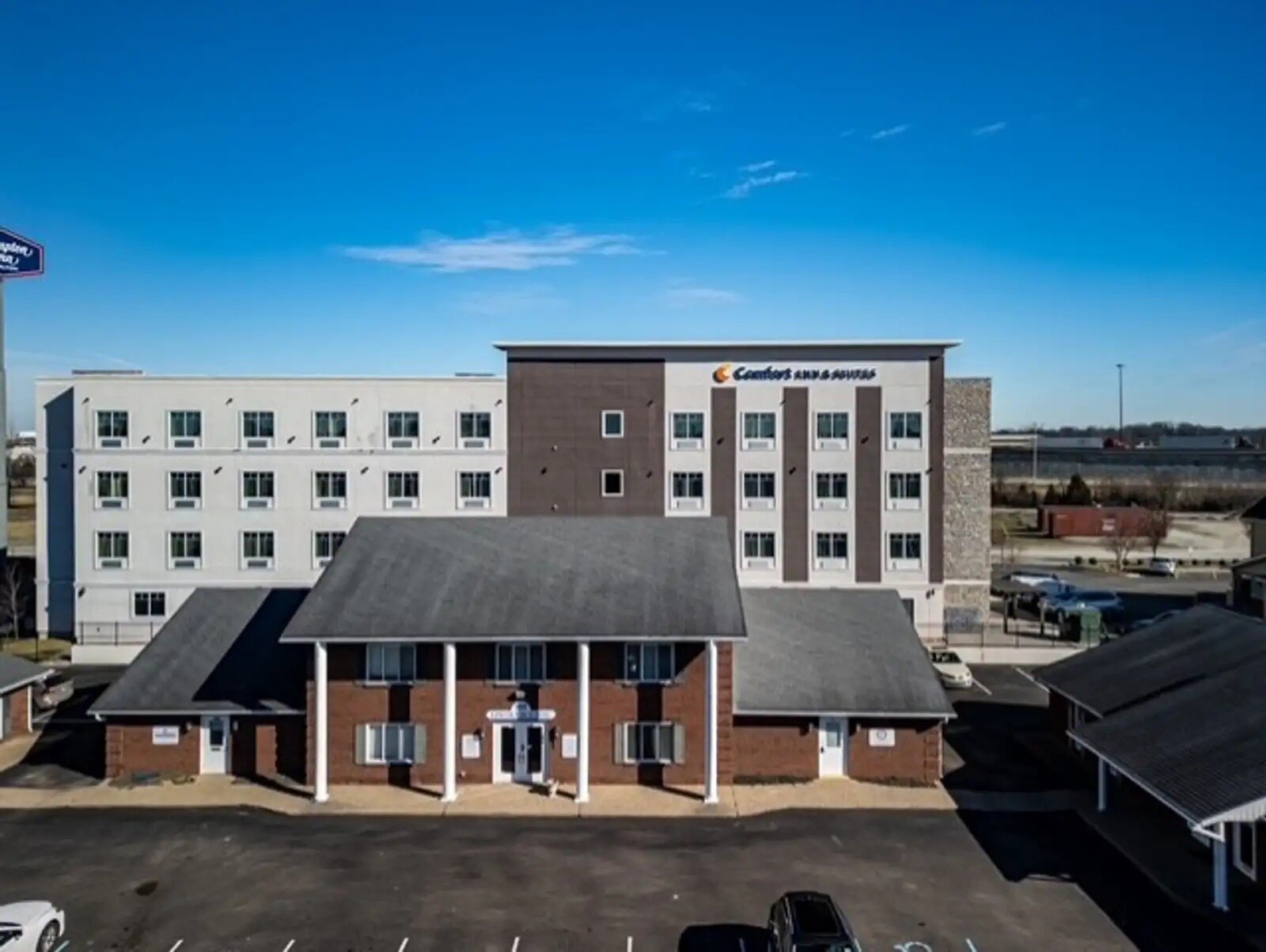 1446 Horn St, Clarksville, IN for lease Building Photo- Image 1 of 5