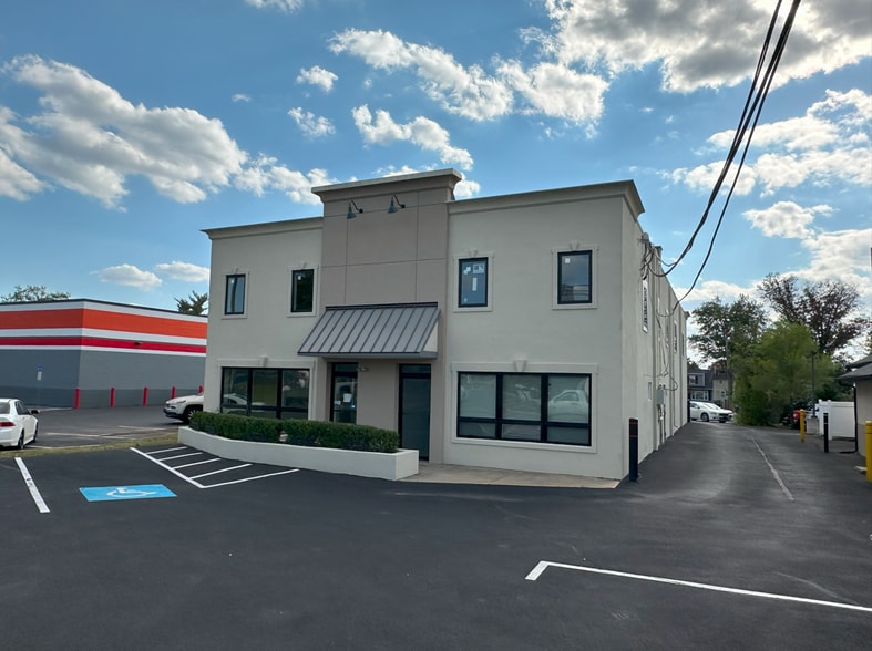 530 W Street Rd, Warminster, PA for lease - Building Photo - Image 2 of 16
