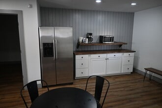 9147 Old Atlanta Hwy, Covington, GA for lease Interior Photo- Image 2 of 3