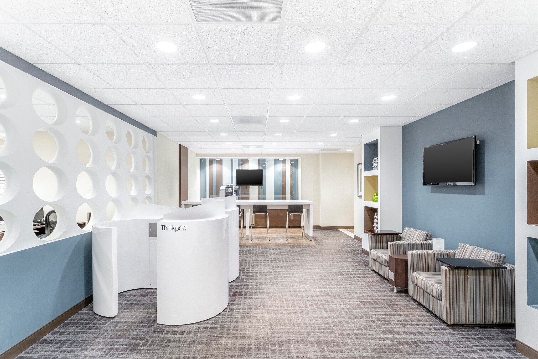 1201 NW Briarcliff Pkwy, Kansas City, MO à louer Photo intérieure- Image 1 de 11