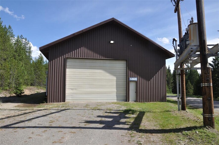 6065 - 6073 US Highway 93, Olney, MT à vendre - Photo du bâtiment - Image 3 de 20