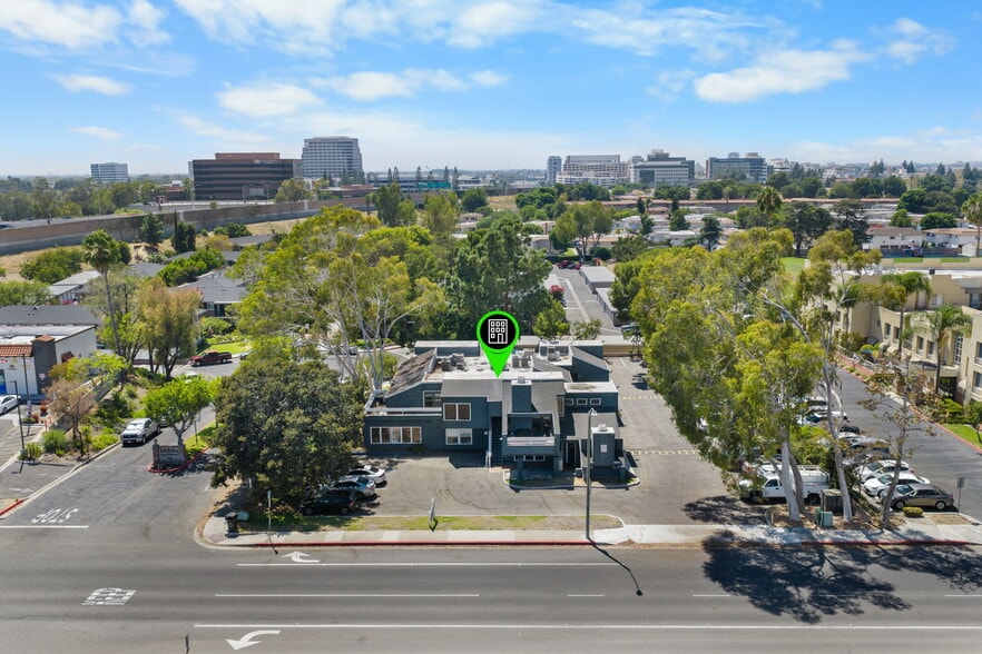 630-640 S Glassell St, Orange, CA for sale - Building Photo - Image 2 of 78