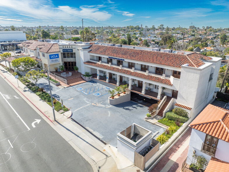 2501 N Sepulveda Blvd, Manhattan Beach, CA for sale - Building Photo - Image 2 of 10