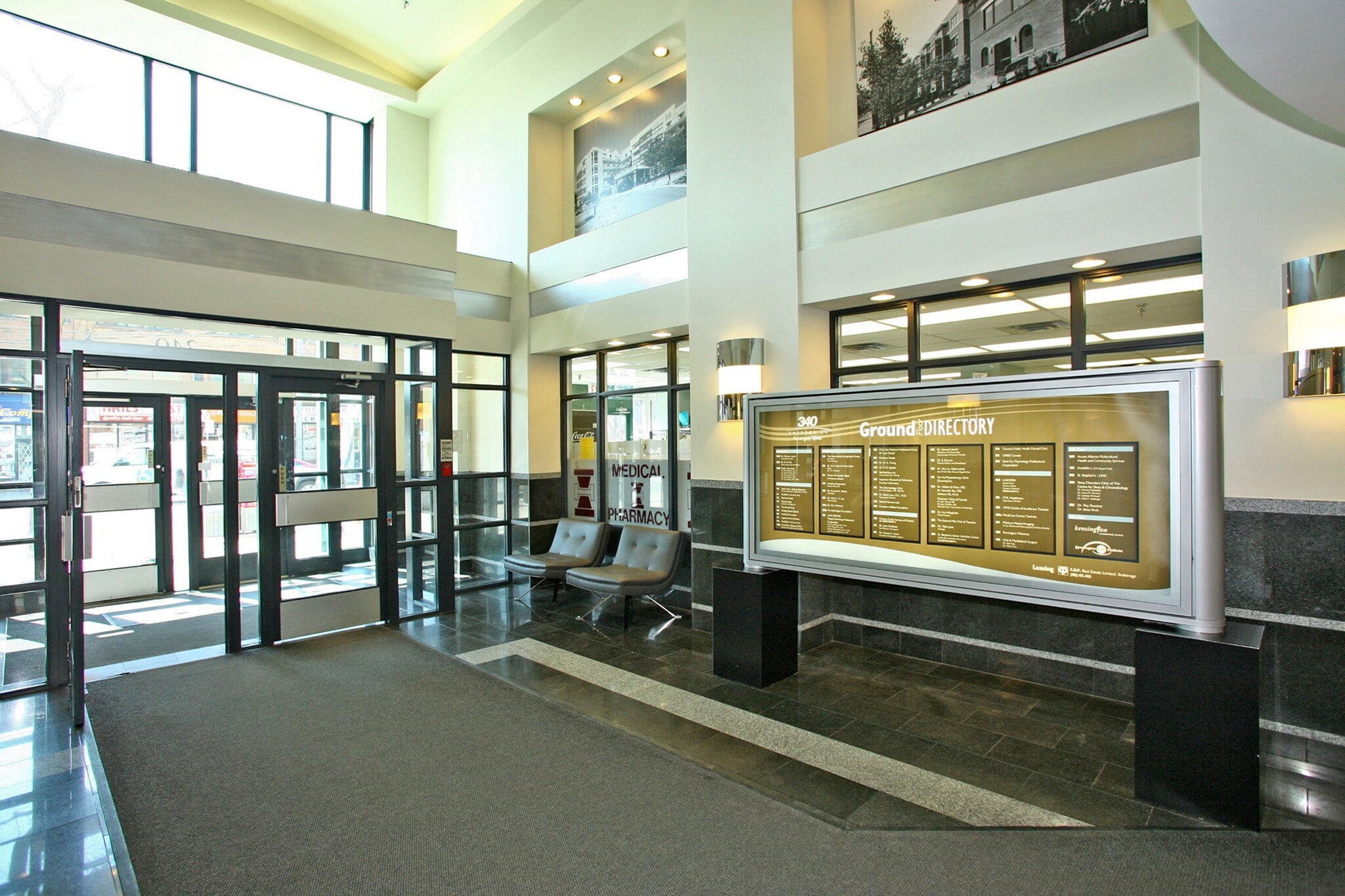 340 College St, Toronto, ON à louer Photo intérieure- Image 1 de 4