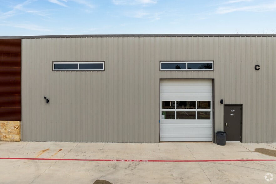 12800 Anderson Mill Rd, Cedar Park, TX for lease - Building Photo - Image 3 of 7