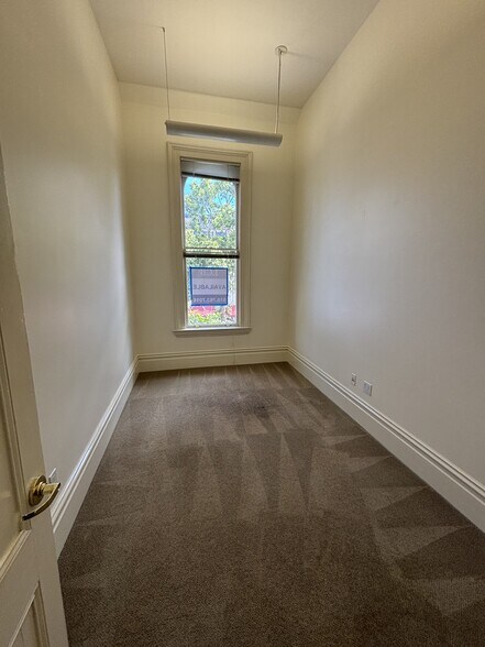 817-827 Washington St, Oakland, CA à louer - Photo du bâtiment - Image 3 de 8