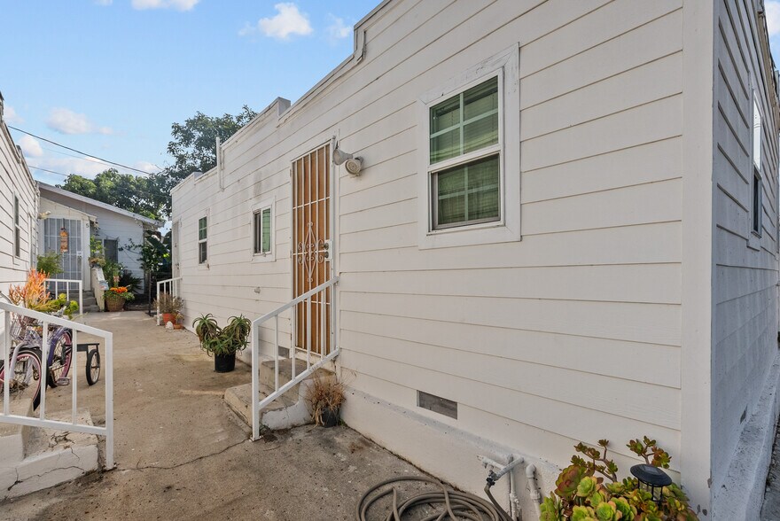 20414 Kenwood Ave, Torrance, CA à vendre - Photo du bâtiment - Image 3 de 18