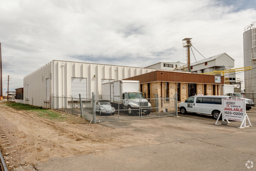 1331 W Maple Ave, Denver, CO for lease - Building Photo - Image 2 of 11
