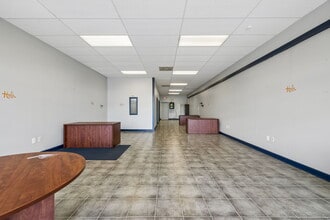598 Waldron Rd, La Vergne, TN à louer Photo intérieure- Image 2 de 13