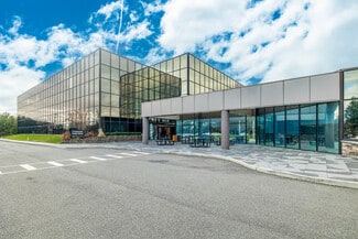 Plus de détails pour 2 Corporate Center Dr, Melville, NY - Bureau à louer