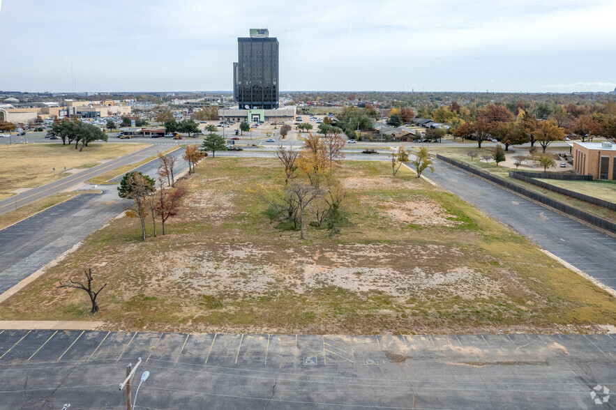 5005 N Pennsylvania Ave, Oklahoma City, OK à vendre - Photo principale - Image 1 de 1