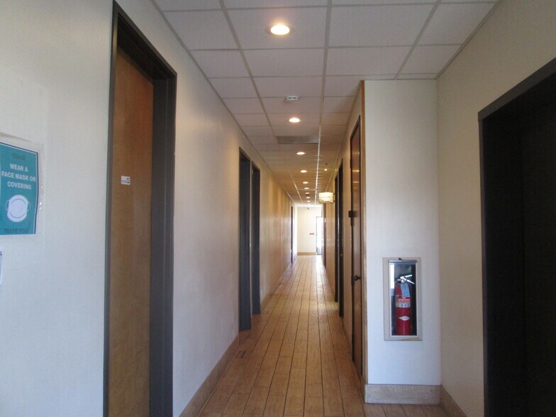 7300 Alondra Blvd, Paramount, CA for lease - Interior Photo - Image 2 of 12