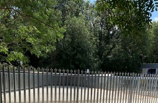 Plus de détails pour Unit 4 Pine Ct, Swindon - Terrain à louer