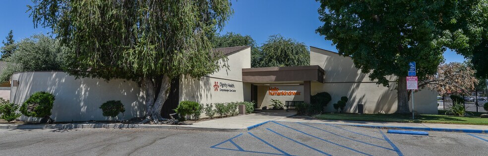 3737 San Dimas St, Bldg 101 & Bldg 102 portefeuille de 2 propriétés à vendre sur LoopNet.ca - Photo du bâtiment - Image 1 de 41