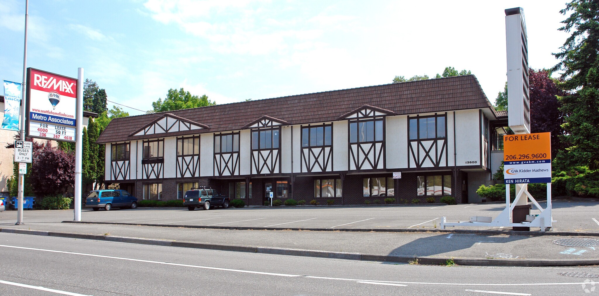 13500 Lake City Way NE, Seattle, WA for lease Primary Photo- Image 1 of 4