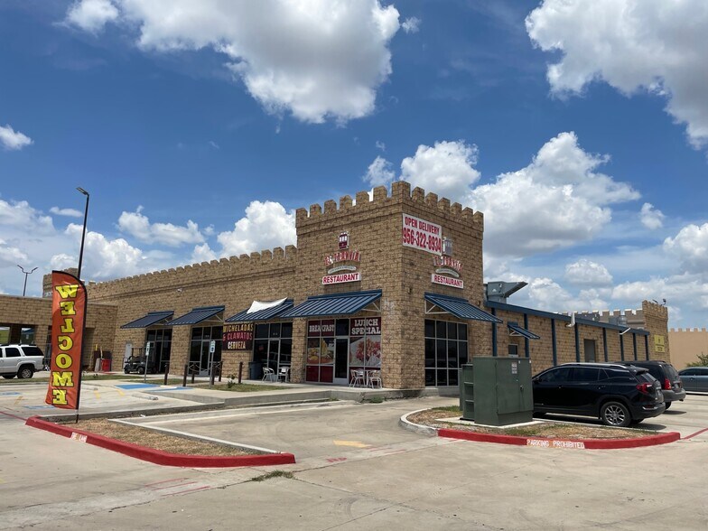 6401 S 23rd St, McAllen, TX à louer - Photo du bâtiment - Image 3 de 9