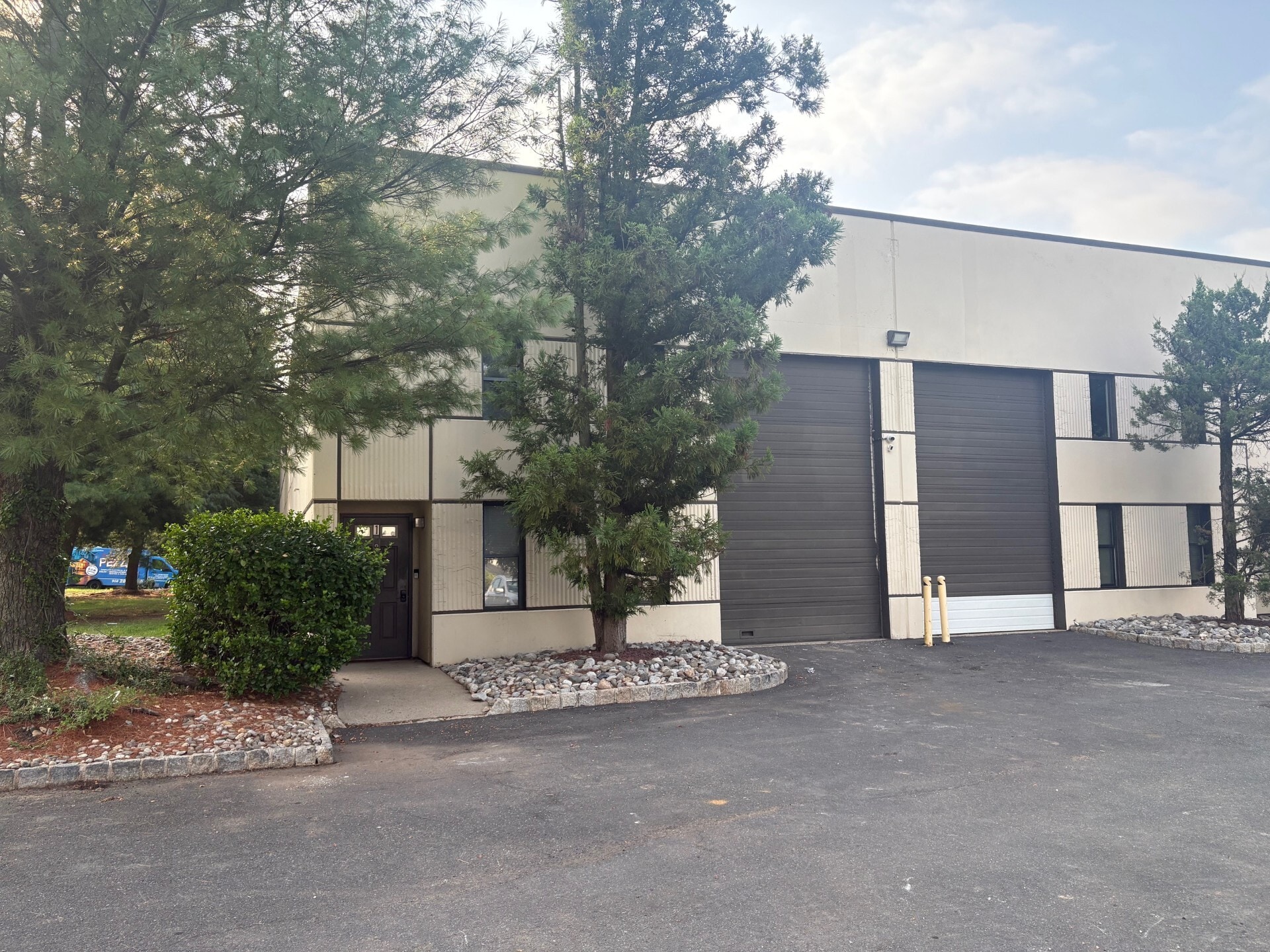 5 Ilene Ct, Hillsborough, NJ for lease Building Photo- Image 1 of 18