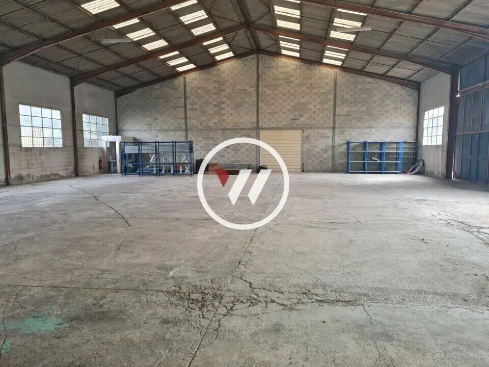 Industrial in Gardanne for lease Interior Photo- Image 1 of 4