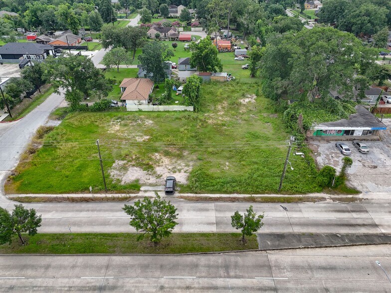 6110 Tidwell Rd, Houston, TX à vendre - Photo du bâtiment - Image 2 de 32