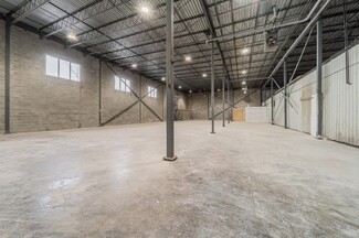 More details for 5495-5497 Rue Paré, Mont-Royal, QC - Industrial for Lease