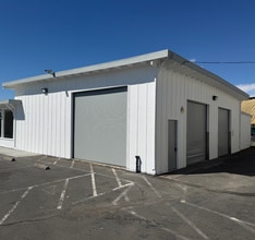 1042 Hopper Ave, Santa Rosa, CA for lease Building Photo- Image 1 of 3