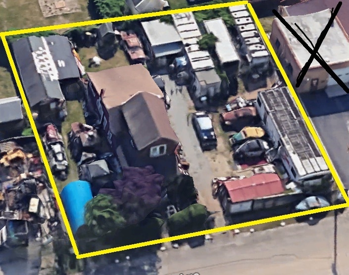 15 Oneill Ave, Bay Shore, NY for sale - Building Photo - Image 2 of 2