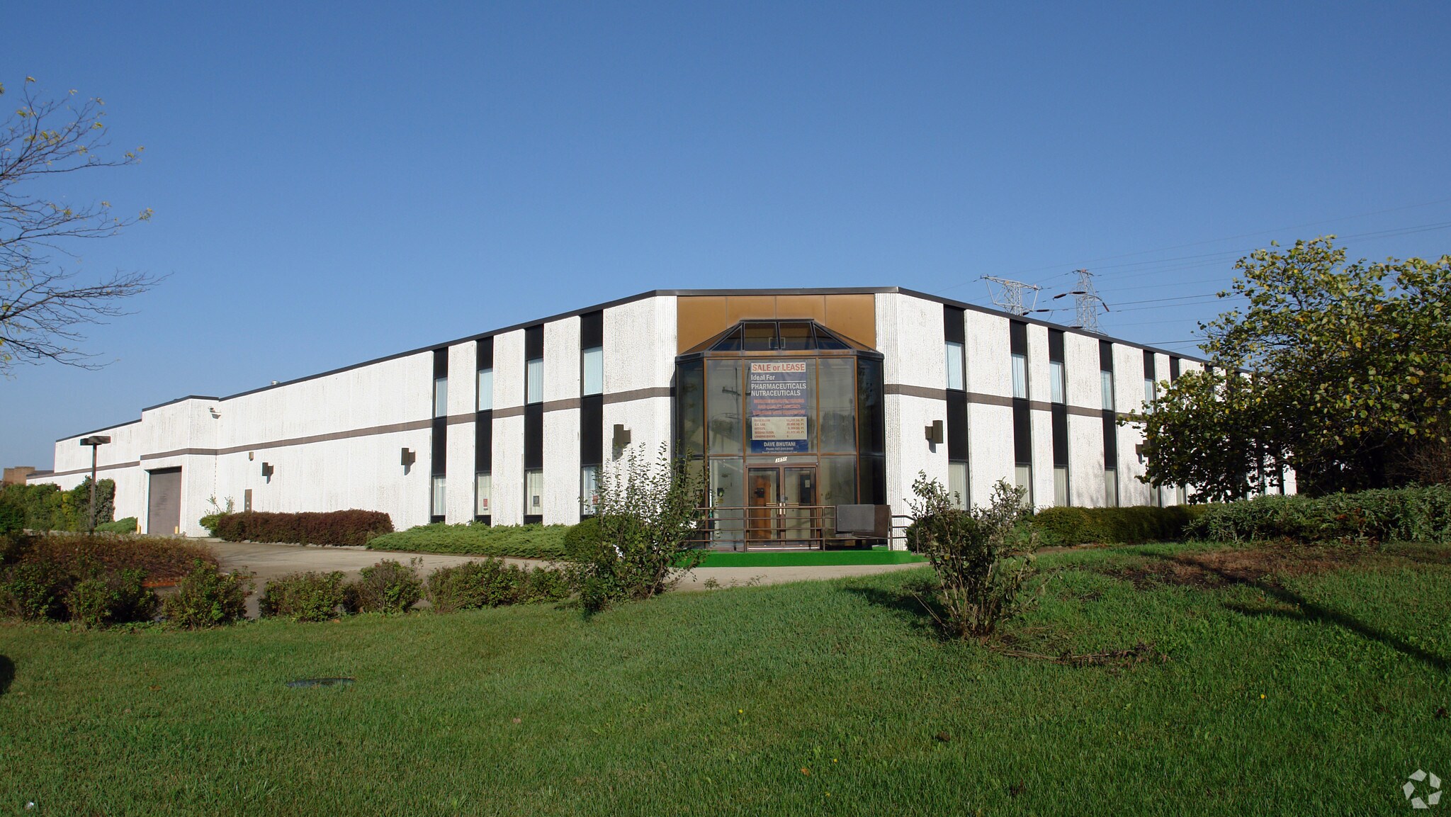3850 Clearview Ct, Gurnee, IL à louer Photo du bâtiment- Image 1 de 8