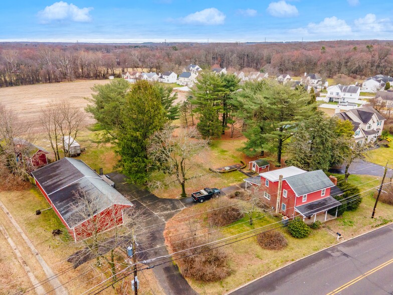 90 Peters Ln, Blackwood, NJ à vendre - Photo du bâtiment - Image 1 de 23