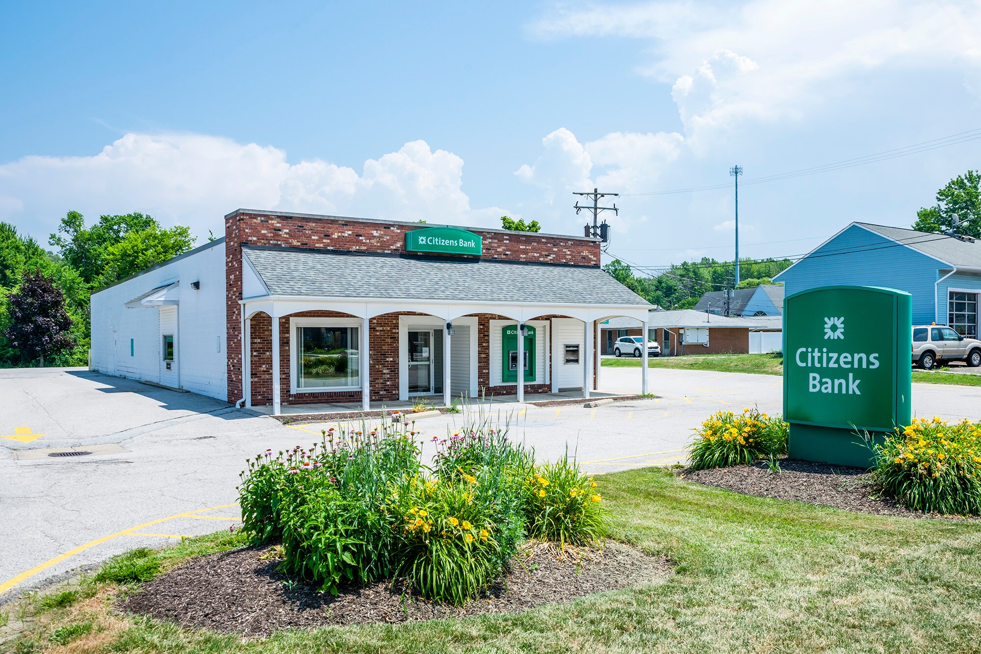 9231 Chillicothe Rd, Kirtland, OH for lease Primary Photo- Image 1 of 7