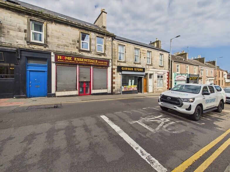 11 Bridge St, Girvan à louer - Photo du bâtiment - Image 3 de 6