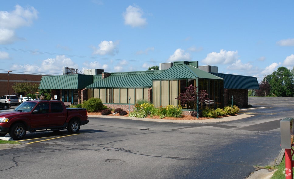 1408 S Us-127-br, Saint Johns, MI for sale - Building Photo - Image 2 of 2