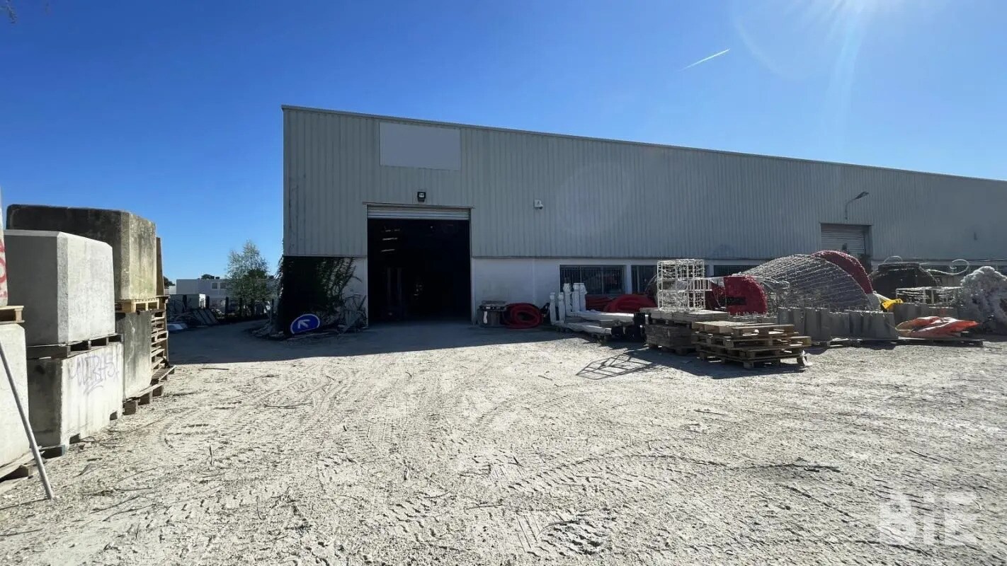 Flex dans Pessac à louer Photo du bâtiment- Image 1 de 6