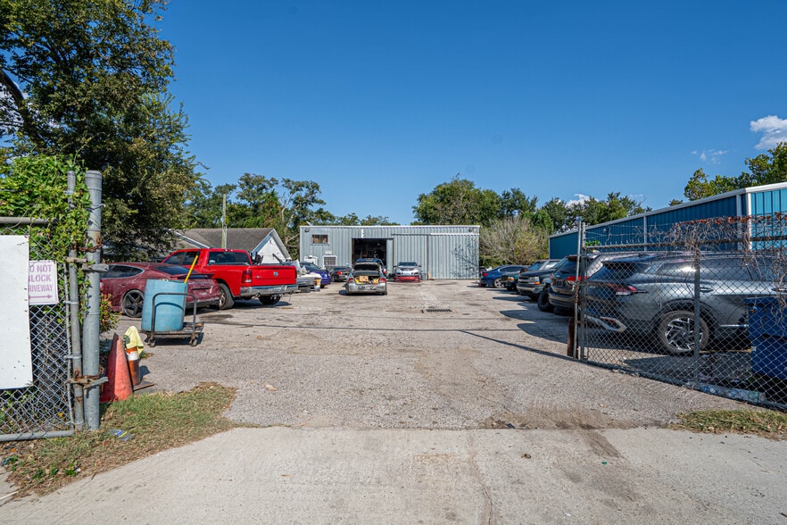 8928 Homestead Rd, Houston, TX à vendre - Photo du bâtiment - Image 3 de 20