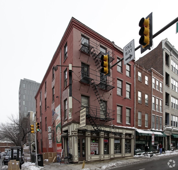 69-71 N 2nd St, Philadelphia, PA for lease - Building Photo - Image 2 of 6
