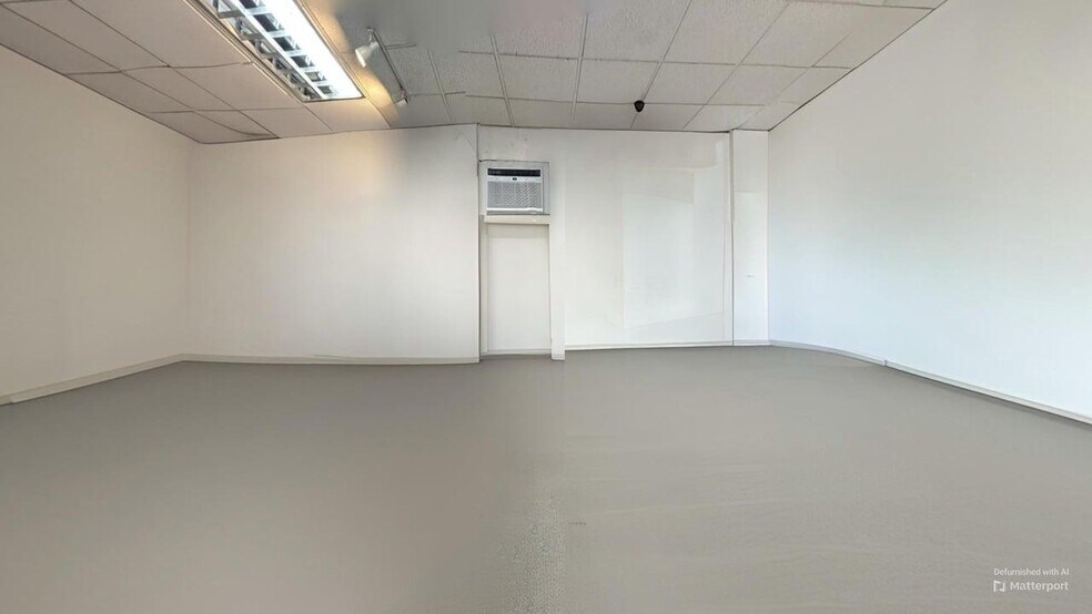 1272 Nostrand Ave, Brooklyn, NY à louer - Photo du bâtiment - Image 3 de 12