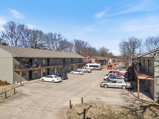 More details for 884 Holly St, Fayetteville, AR - Multifamily for Sale